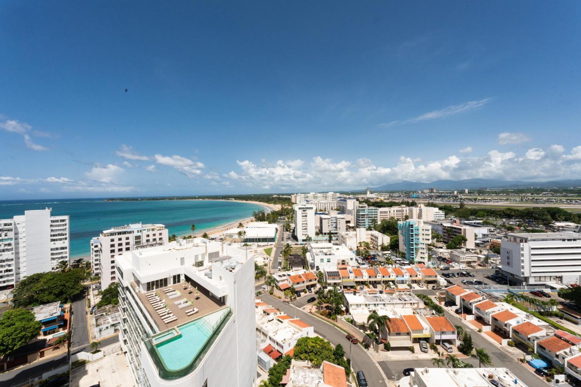 Ocean View Deluxe Suite: Pvt. Beach & Pool ซานฮวน ภายนอก รูปภาพ