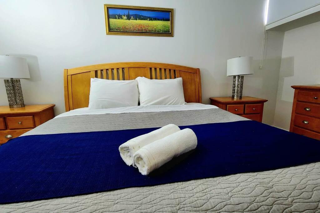 Ocean View Deluxe Suite: Pvt. Beach & Pool ซานฮวน ภายนอก รูปภาพ