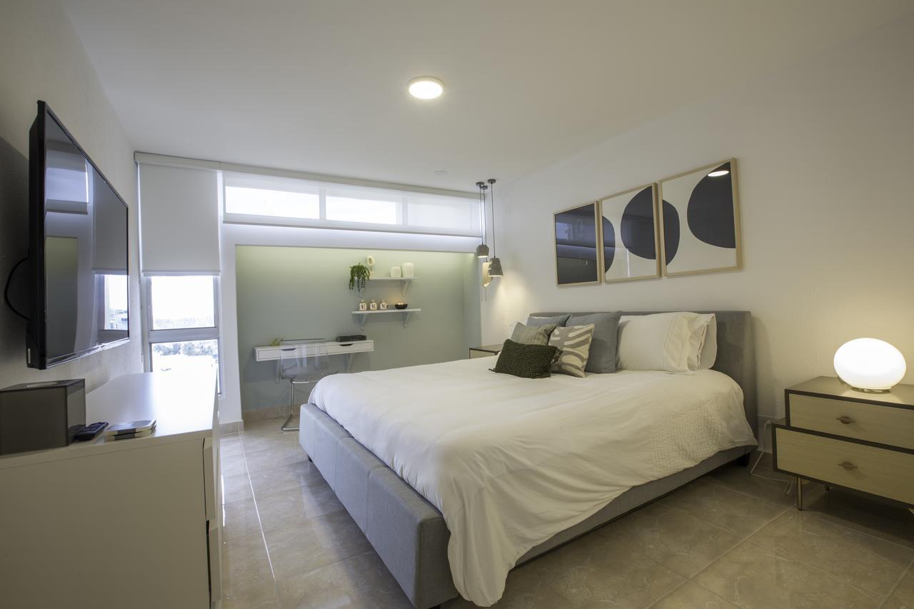 Ocean View Deluxe Suite: Pvt. Beach & Pool ซานฮวน ภายนอก รูปภาพ